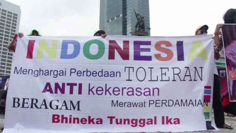 Retaknya Toleransi: Tantangan Islam Moderat