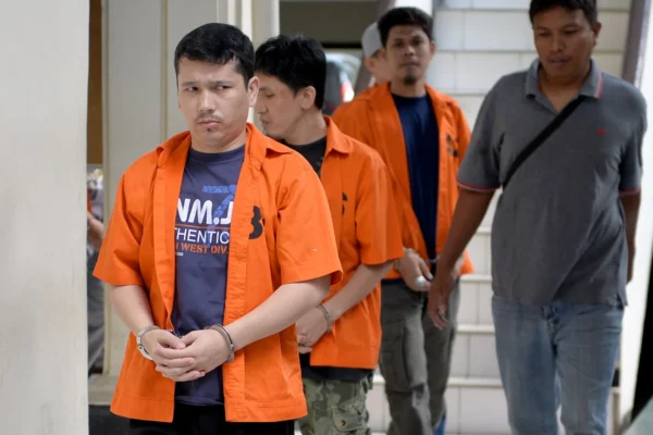 Aksi pemberontakan jihadis meluas