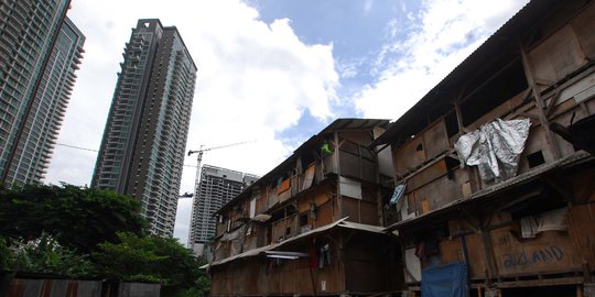 keuntungan aset finansial fisik