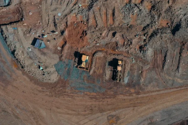 pengurangan produksi tambang nikel