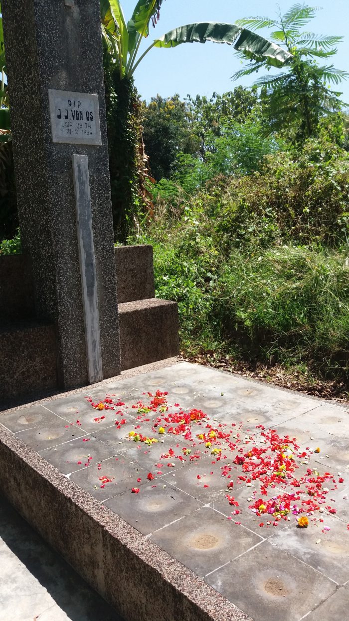 Indonesia Belanda saling bersinggungan