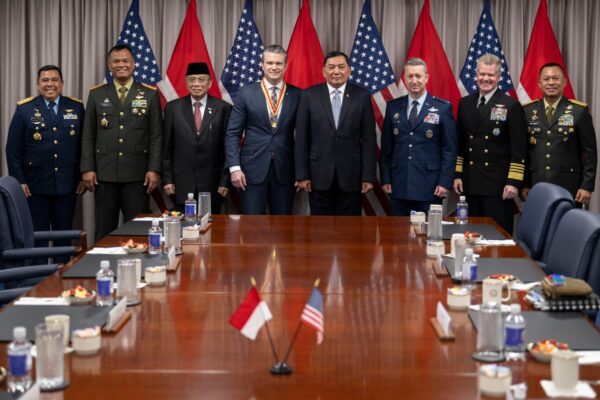 Pada hari yang sama