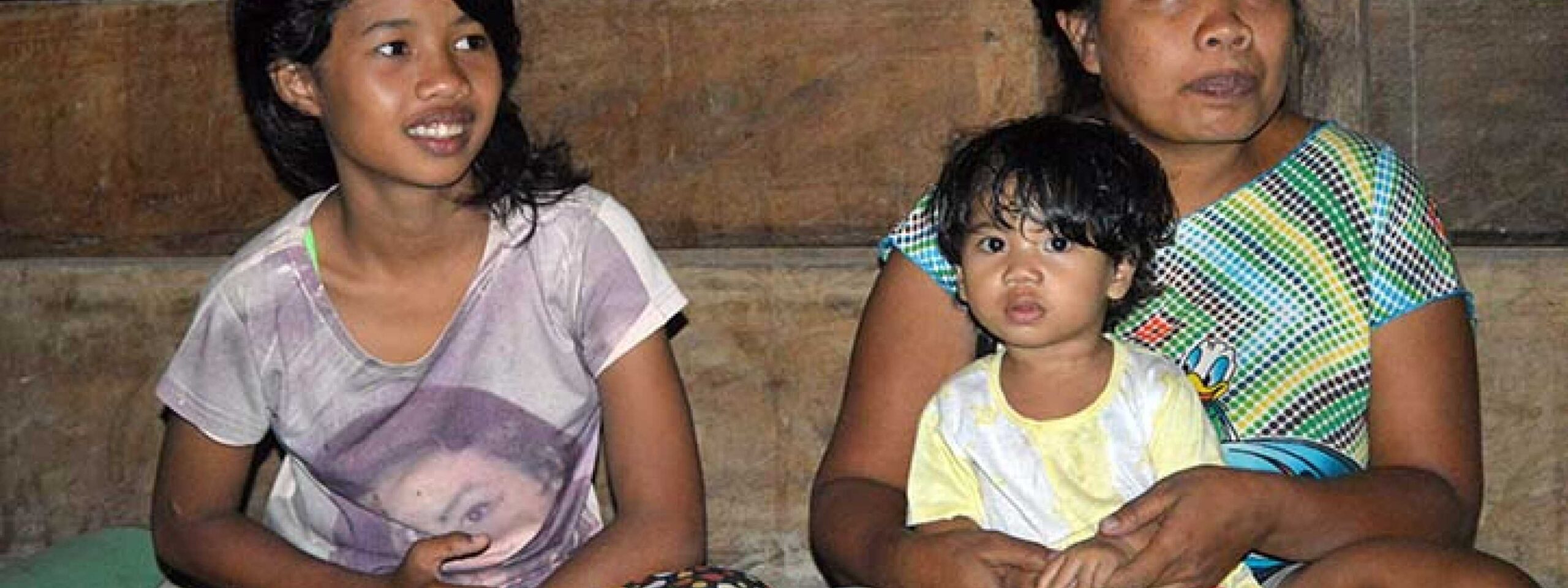 aktif sebagai aktivis komunitas