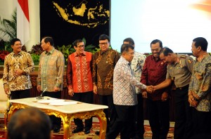 Sejumlah instansi pemerintah menandatangani